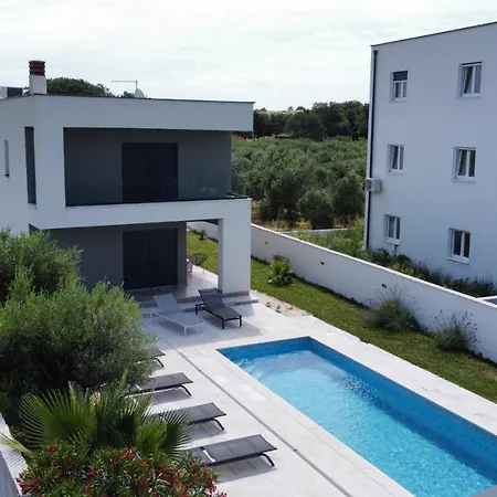 Dunja Villa Medulin